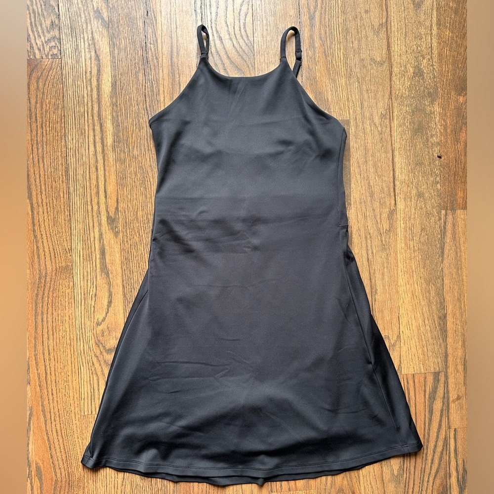 #GirlfriendCollective Naomi workout dress in Black